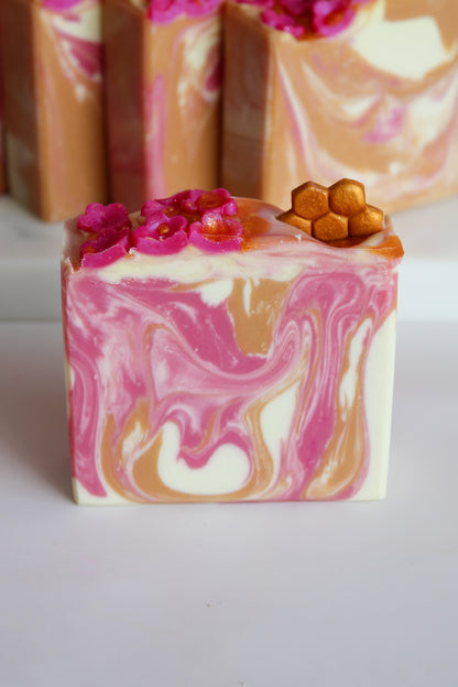 Sweet Peach & Warm Honey